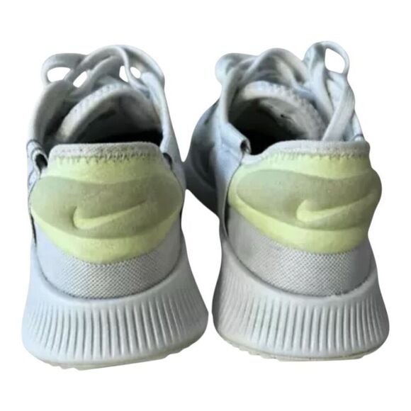 Nike Reposto Running Shoes Womens 7 Athleisure Photon-Dust Platinum CZ5630-009 - Picture 6 of 11